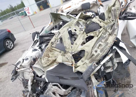 2016 Kia Cadenza из США, поврежденный, VIN KNALN4D73G5216464